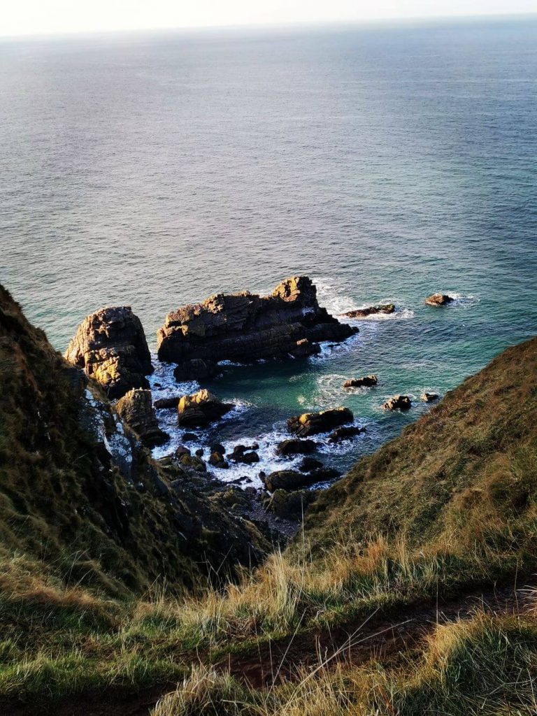 Narrow path at the edge of the cliff