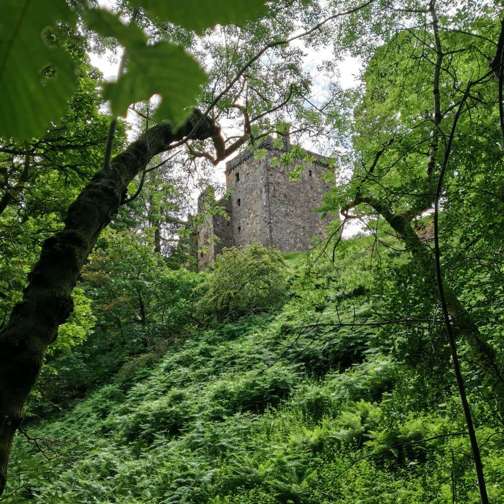 Dollar Glen and the view of Campbell Castle